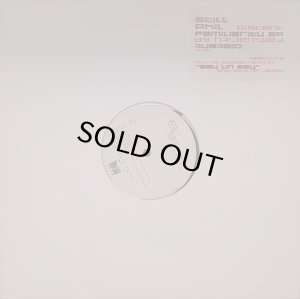 画像1: 【SALE】STILL PHIL/DISTANT FAMILIARITY EP (1)